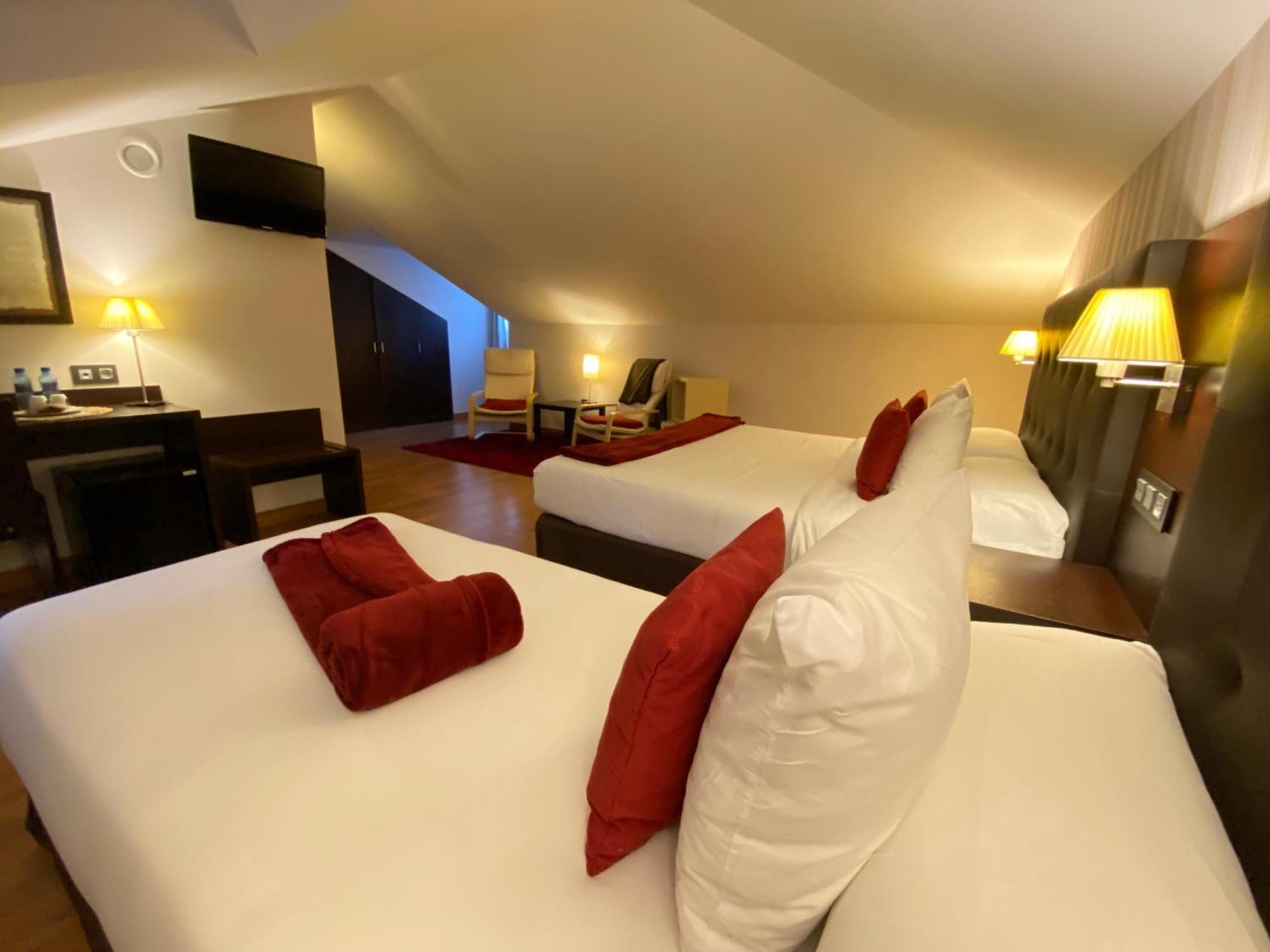 קובאדונגה Hotel Rural - El Rincon De Don Pelayo מראה חיצוני תמונה