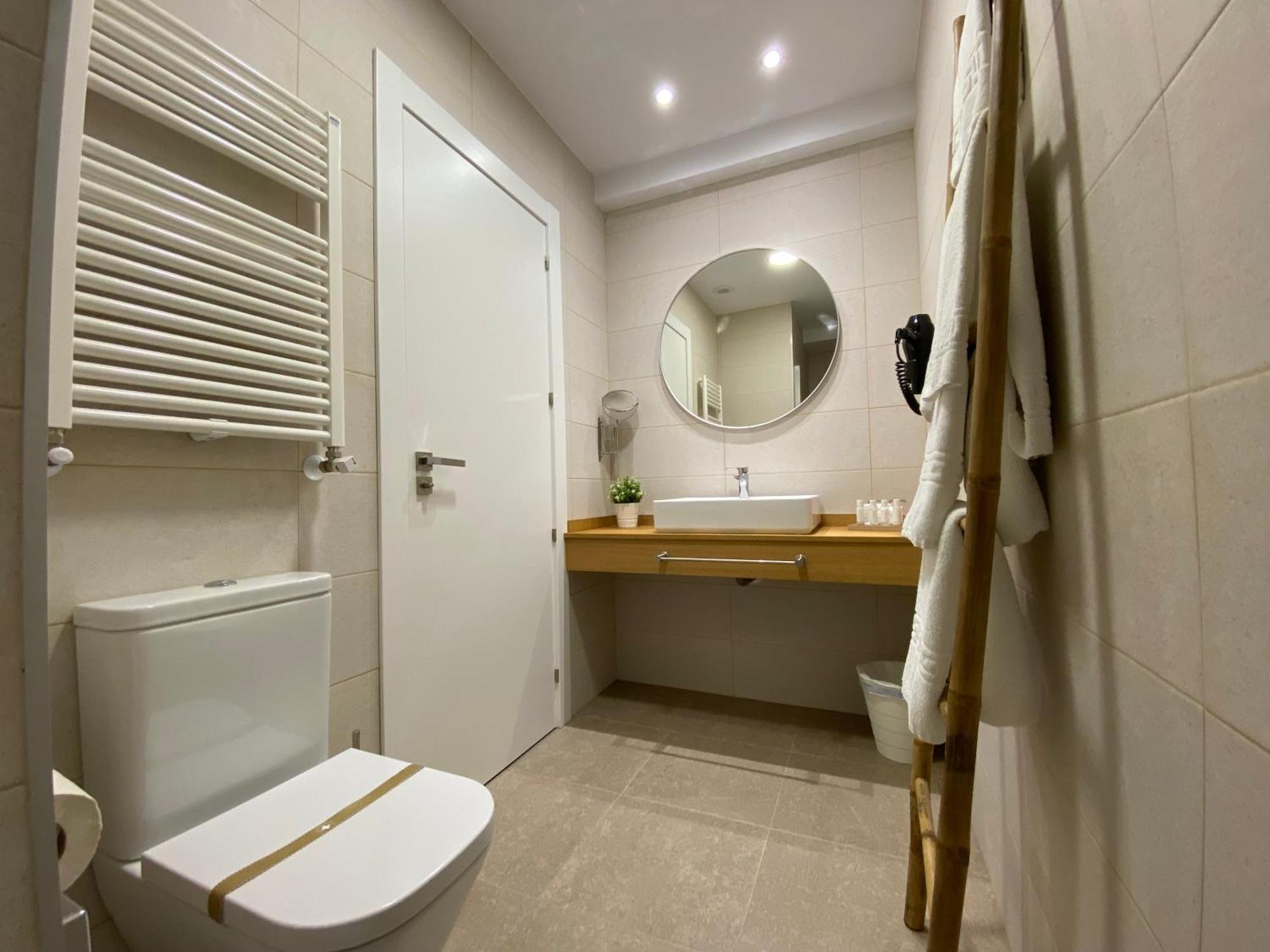 קובאדונגה Hotel Rural - El Rincon De Don Pelayo מראה חיצוני תמונה