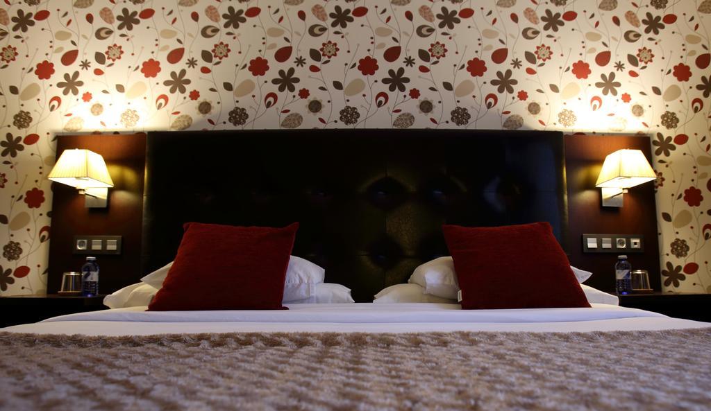 קובאדונגה Hotel Rural - El Rincon De Don Pelayo מראה חיצוני תמונה