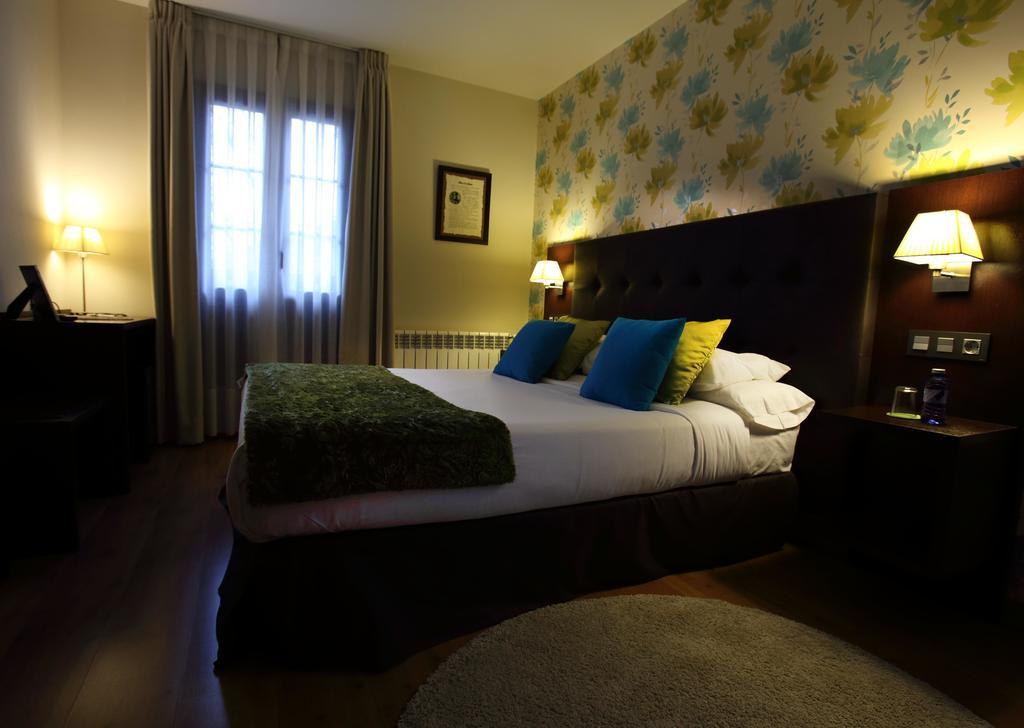 קובאדונגה Hotel Rural - El Rincon De Don Pelayo מראה חיצוני תמונה