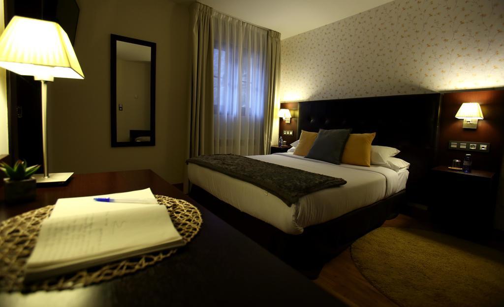 קובאדונגה Hotel Rural - El Rincon De Don Pelayo מראה חיצוני תמונה
