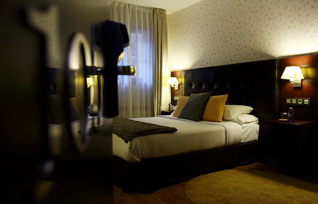 קובאדונגה Hotel Rural - El Rincon De Don Pelayo מראה חיצוני תמונה